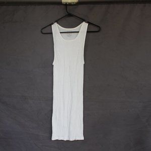 2 pack. Men's Fruit of the Loom. Extra Long White tanks